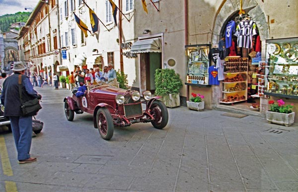 Alfa Romeo - ヴィットリオ・ヤーノ アルファロメオ 写真資料集「Le Alfa Romeo」 Alfa Romeo - ヴィットリオ・ヤーノ アルファロメオ 写真資料集